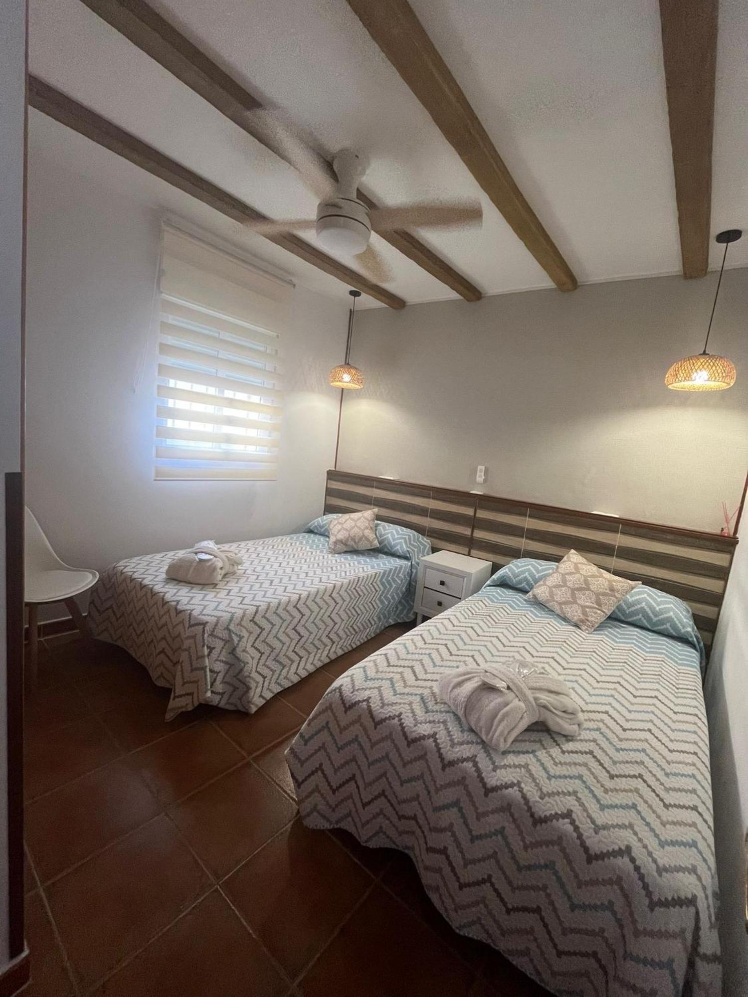 Casa Rural Exedra 3 Estrellas Carcaboso ภายนอก รูปภาพ
